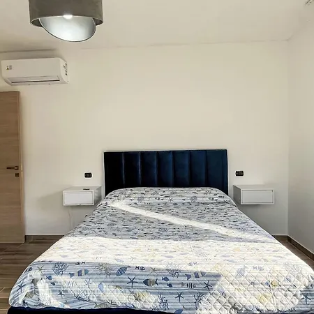 Tra Le Onde By Interhome * צ'ריאלה