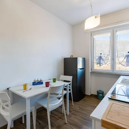 Tra Le Onde By Interhome * צ'ריאלה