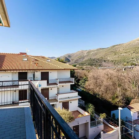Tra Le Onde By Interhome Apartment