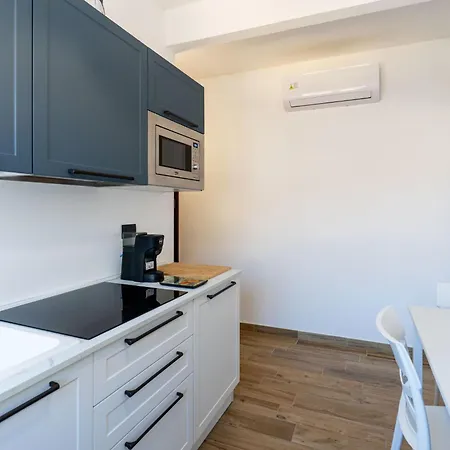 Tra Le Onde By Interhome *